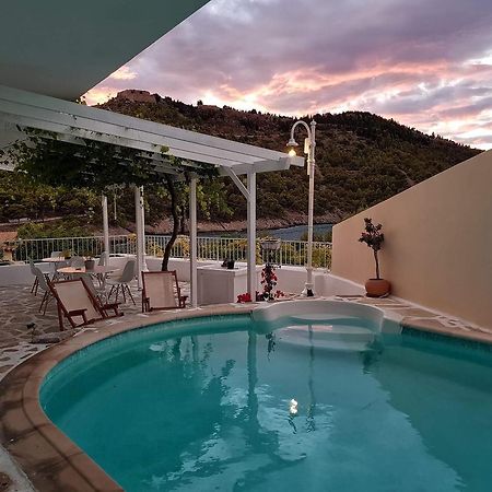Отель Vassilis Retreat Асос Экстерьер фото