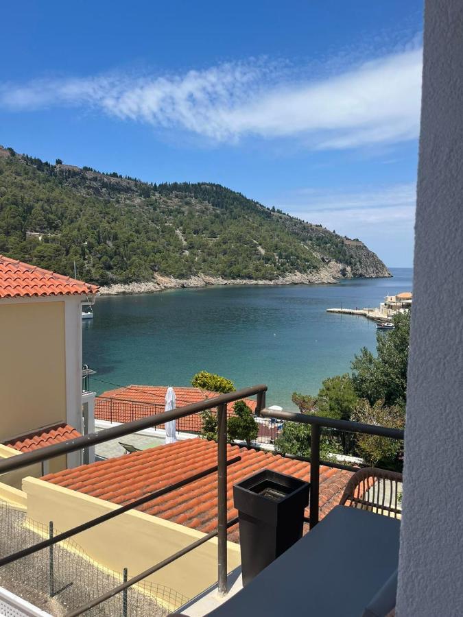 Отель Vassilis Retreat Асос Экстерьер фото
